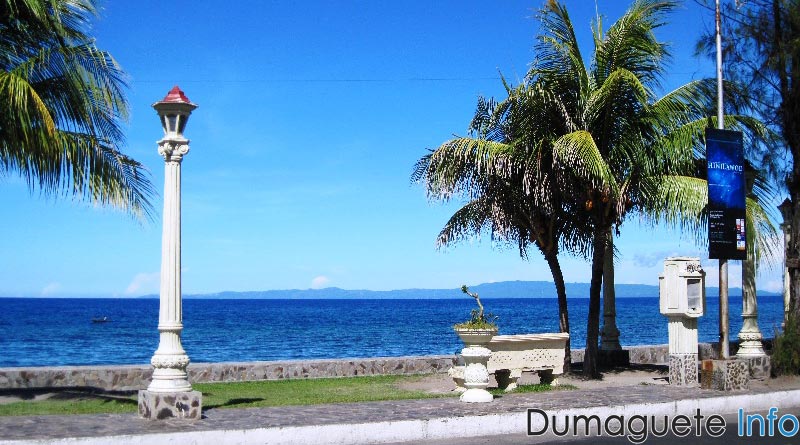 Dumaguete Boulevard