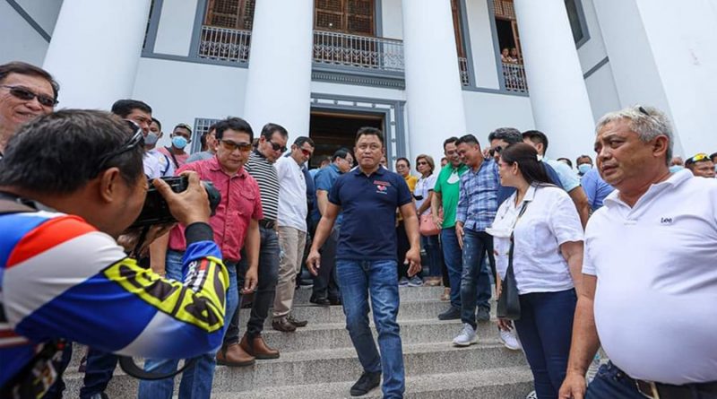 Teves Steps Down as Provincial Governor of Negros Oriental